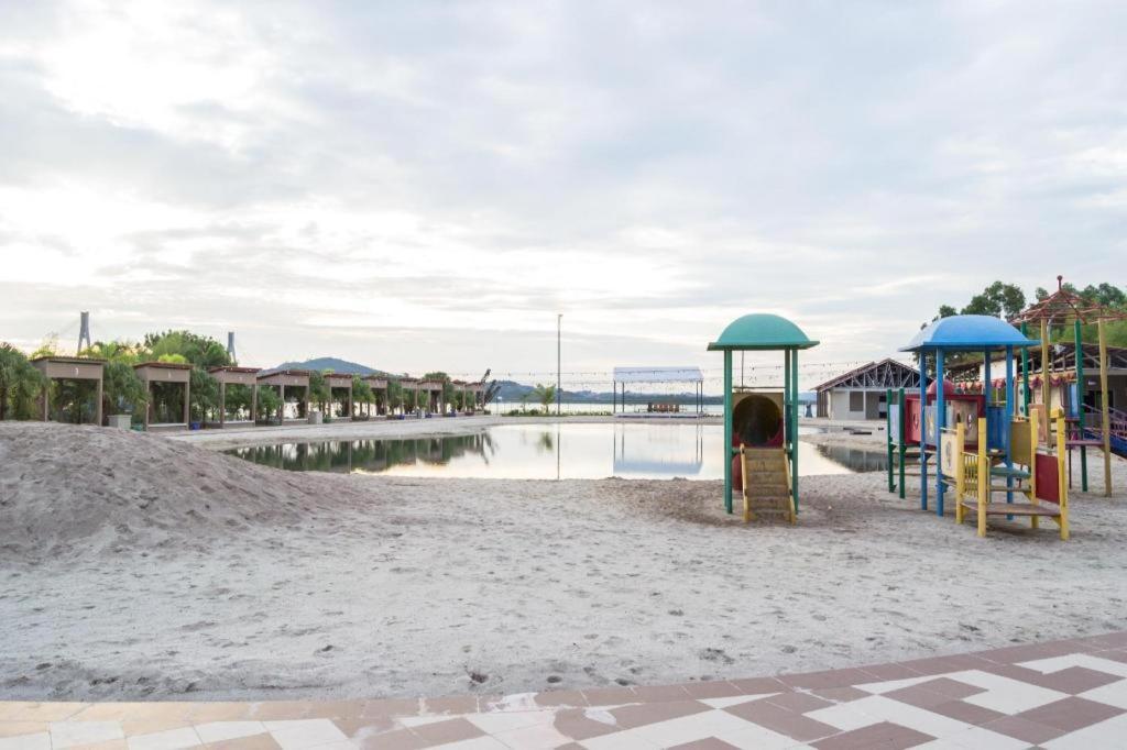 Nipah Island Resort Nagoya Exterior photo