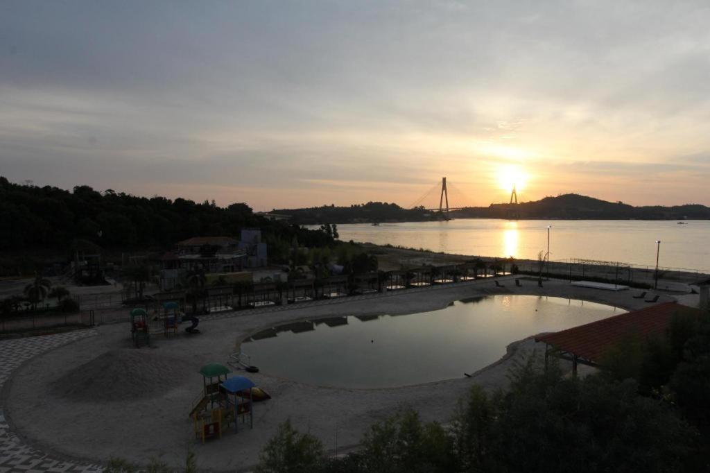 Nipah Island Resort Nagoya Exterior photo